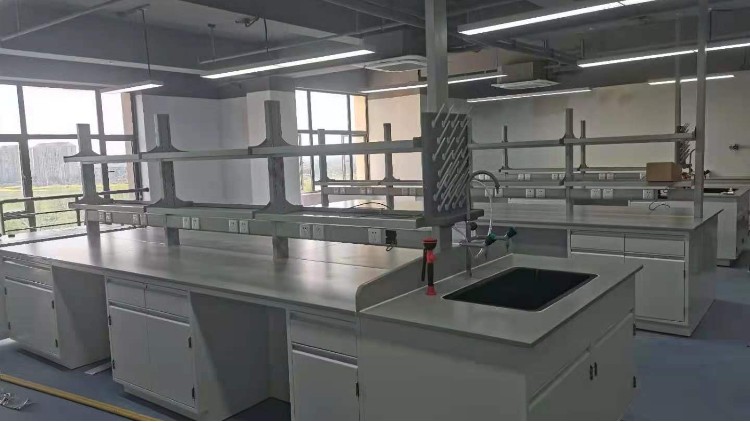 實(shí)驗(yàn)室建設(shè)設(shè)計(jì)實(shí)驗(yàn)室工作臺(tái)有什么要求？